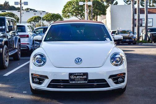 2019 Volkswagen Beetle 2.0T SE