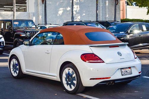 2019 Volkswagen Beetle 2.0T SE