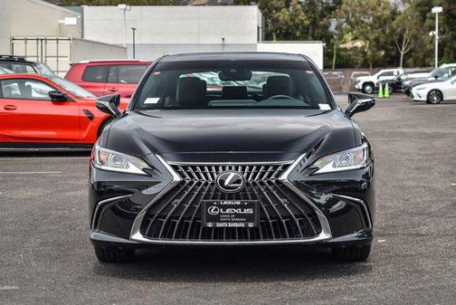 2025 Lexus ES 300h Base