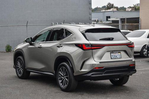 2024 Lexus NX 250 Premium