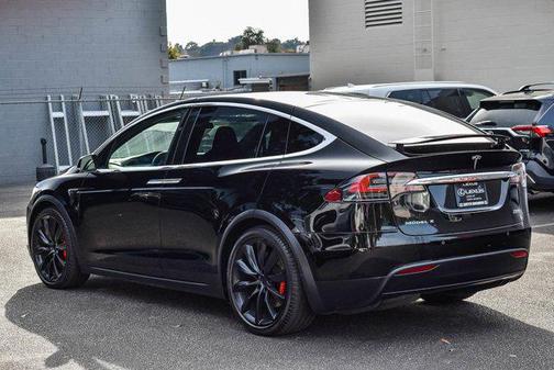 2018 Tesla Model X P100D