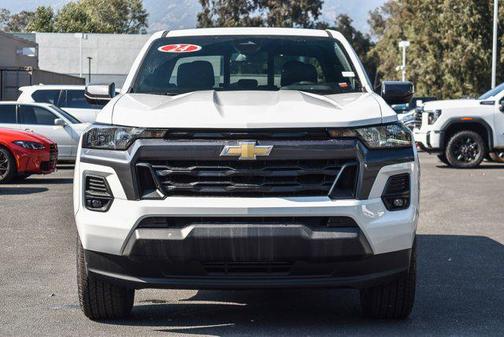 2024 Chevrolet Colorado LT