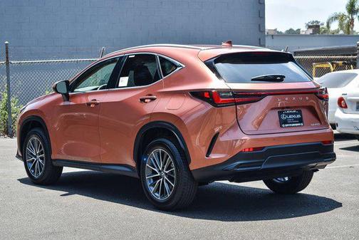 2025 Lexus NX 250 Base