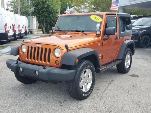 Mango Tango Pearl 2011 Jeep Wrangler Sport