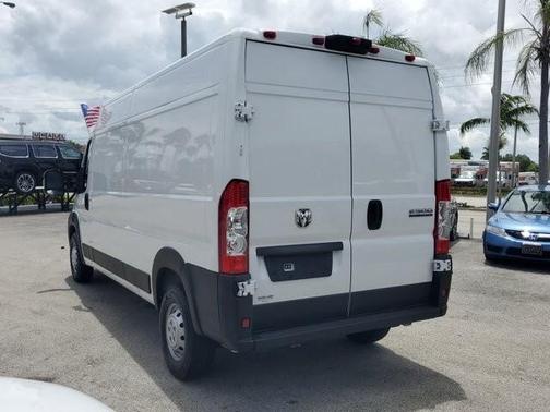 Bright White Clearcoat 2023 RAM ProMaster 2500 High Roof