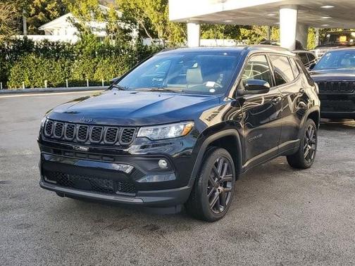 Diamond Black 2026 Jeep Compass Latitude