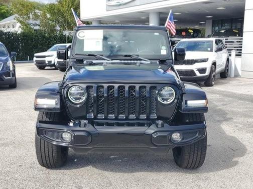 Black Clearcoat 2021 Jeep Gladiator Overland