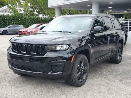2025 Jeep Grand Cherokee L Laredo