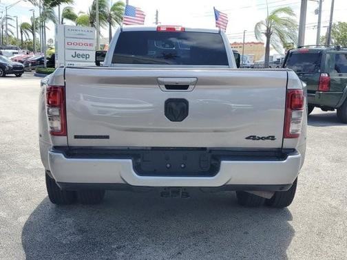 Billet Silver Metallic Clearcoat 2024 RAM 3500 Big Horn