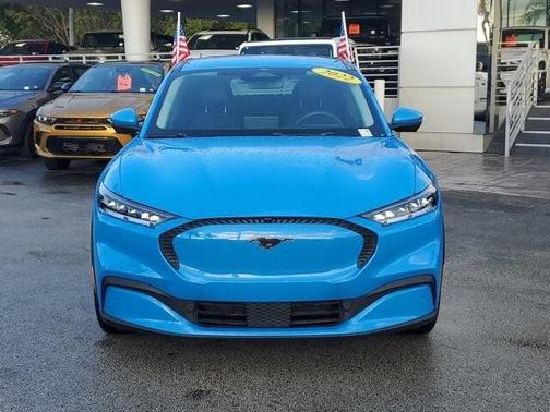 2022 Ford Mustang Mach-E Select