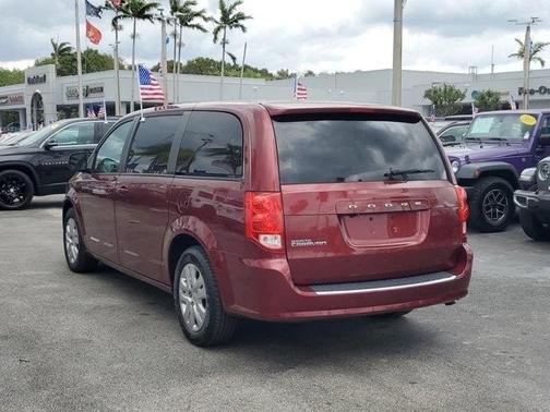 2018 Dodge Grand Caravan SE