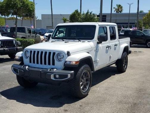 2023 Jeep Gladiator Overland