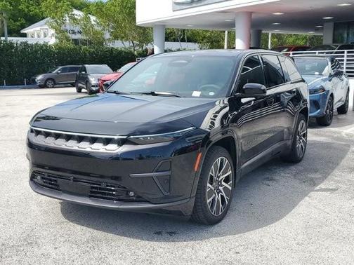 2025 Jeep Wagoneer S Limited