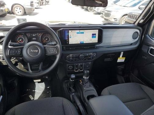2025 Jeep Gladiator Sport
