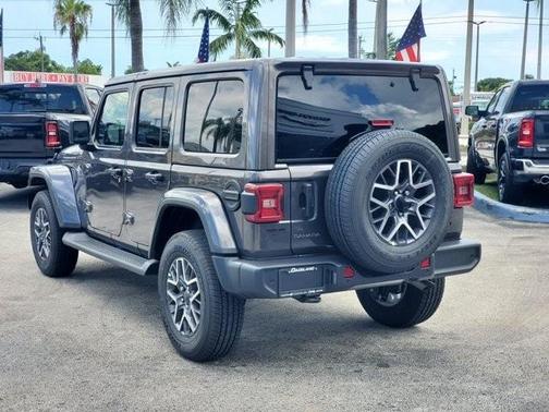 2025 Jeep Wrangler Sahara