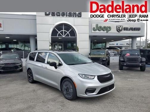 2026 Chrysler Pacifica Limited