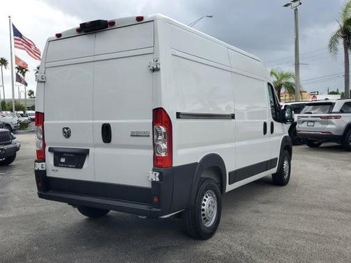 2026 RAM ProMaster 2500 High Roof