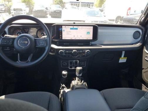 2025 Jeep Gladiator Sport