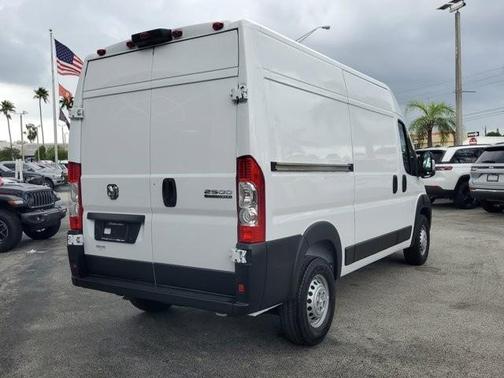 2026 RAM ProMaster 2500 High Roof