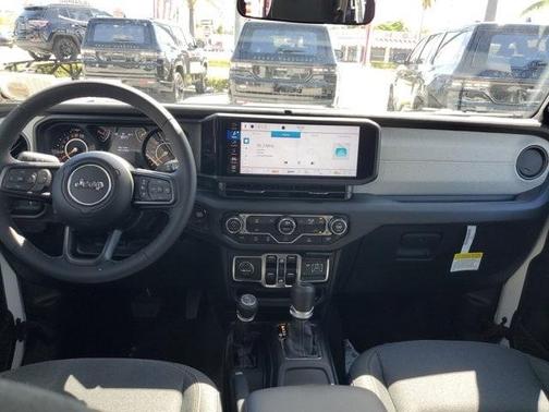 2025 Jeep Gladiator Sport