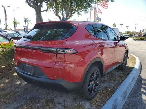 HOT TAMALE 2024 Dodge Hornet GT
