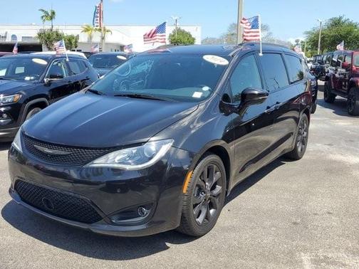 2019 Chrysler Pacifica Limited