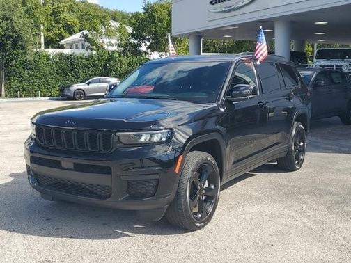 2023 Jeep Grand Cherokee L Laredo