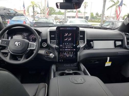 2025 RAM 1500 Laramie