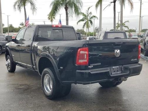 2022 RAM 3500 Laramie