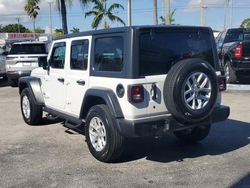2018 Jeep Wrangler Unlimited Sport