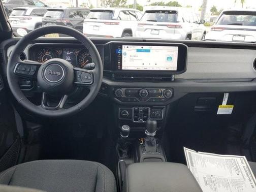 2025 Jeep Gladiator Sport