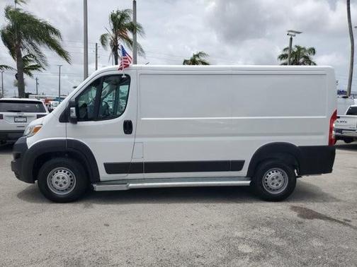 Bright White Clearcoat 2025 RAM ProMaster 2500 Base