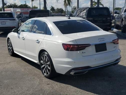 2022 Audi A4 40 Premium