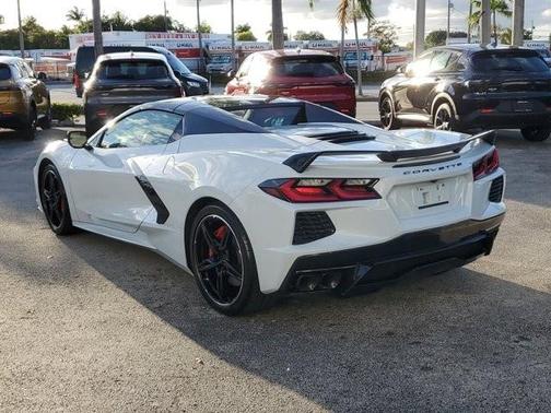 2023 Chevrolet Corvette Stingray w/2LT