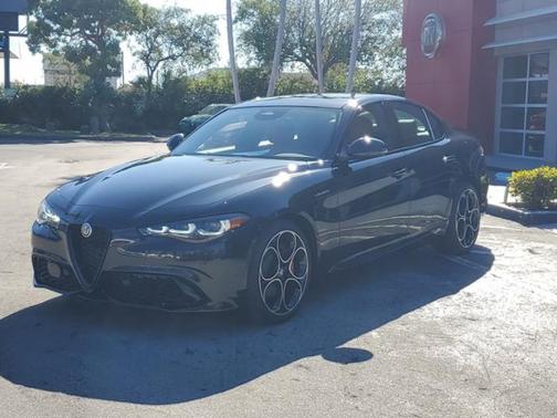 2025 Alfa Romeo Giulia Veloce