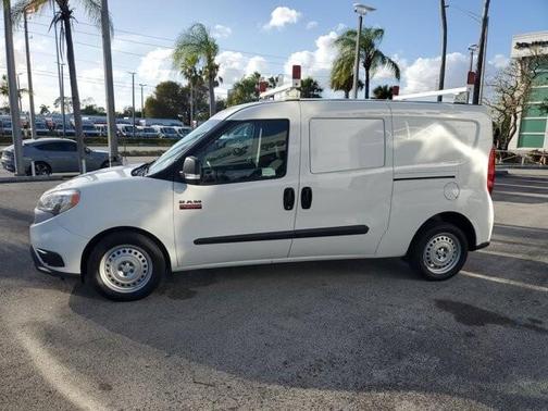 Bright White 2022 RAM ProMaster City Base