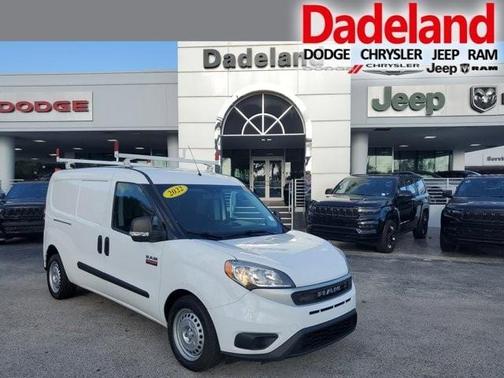 Bright White 2022 RAM ProMaster City Base