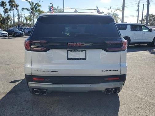 2024 GMC Acadia Elevation