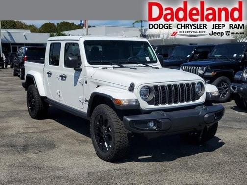 2025 Jeep Gladiator Sport