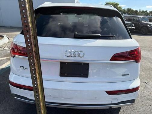 2024 Audi Q5 40 Premium