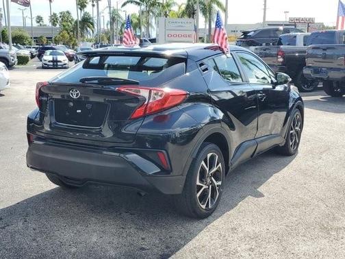 2019 Toyota C-HR XLE