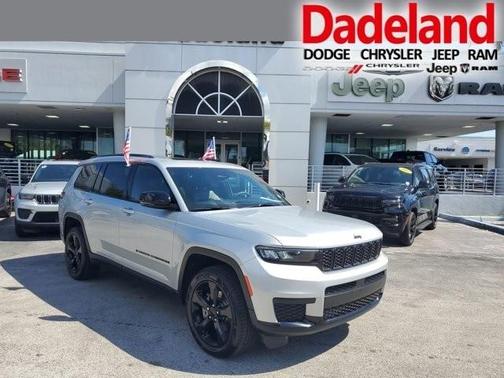 2023 Jeep Grand Cherokee L Laredo