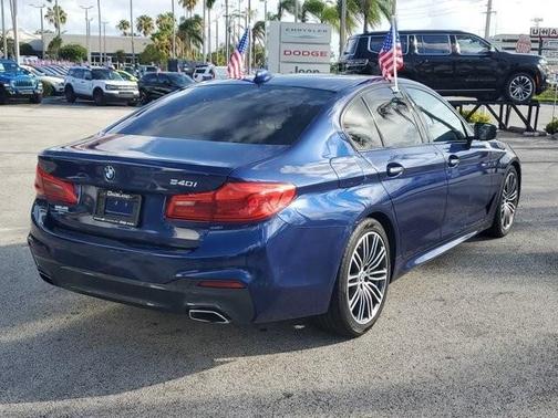 Imperial Blue Metallic 2018 BMW 540 i