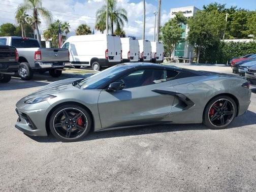 2022 Chevrolet Corvette Stingray w/2LT