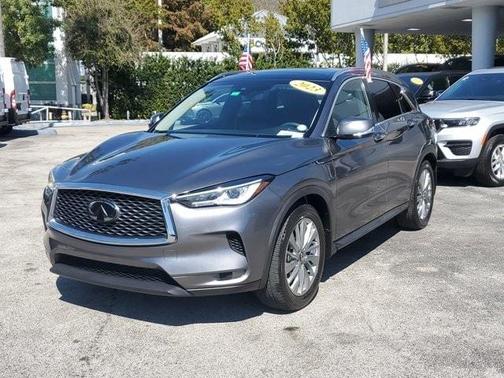 2023 INFINITI QX50 Luxe