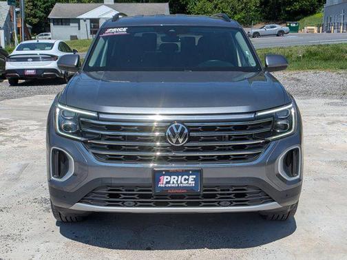 Deep Black Pearl 2025 Volkswagen Atlas 2.0T SE w/Technology 4MOTION