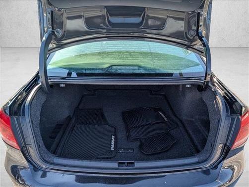 2012 Volkswagen Passat 2.5 SE