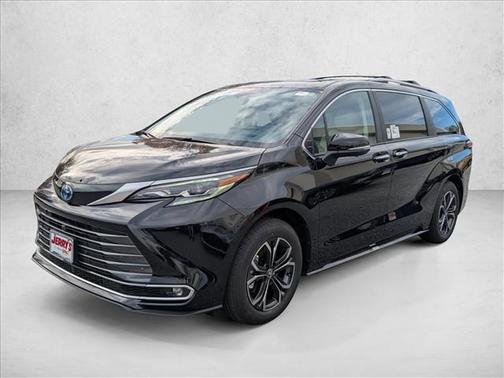 2025 Toyota Sienna Platinum
