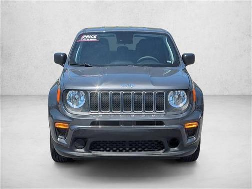 Graphite Gray 2023 Jeep Renegade Latitude