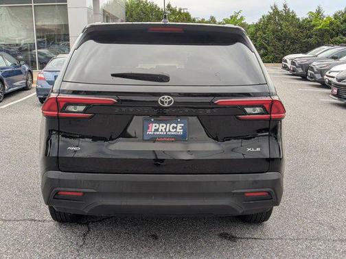 Midnight Black Metallic 2025 Toyota Grand Highlander XLE